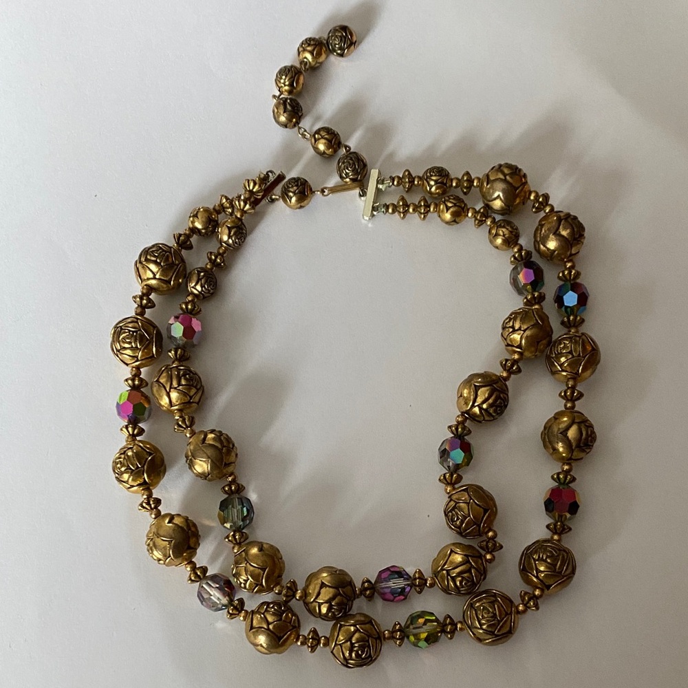 Vintage-Inspired Gold Beaded Necklace
